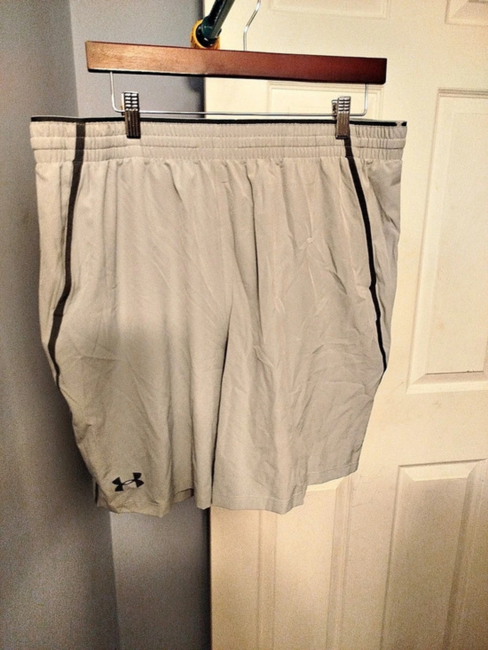 Under Armour UA Qualifier WG Performance Shorts Gray XL